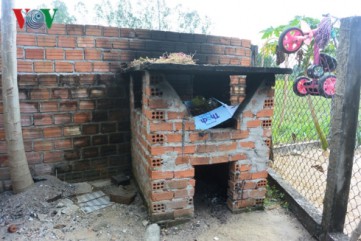 Lò xử lý rác tại nhà ở vùng nông thôn Quảng Ngãi